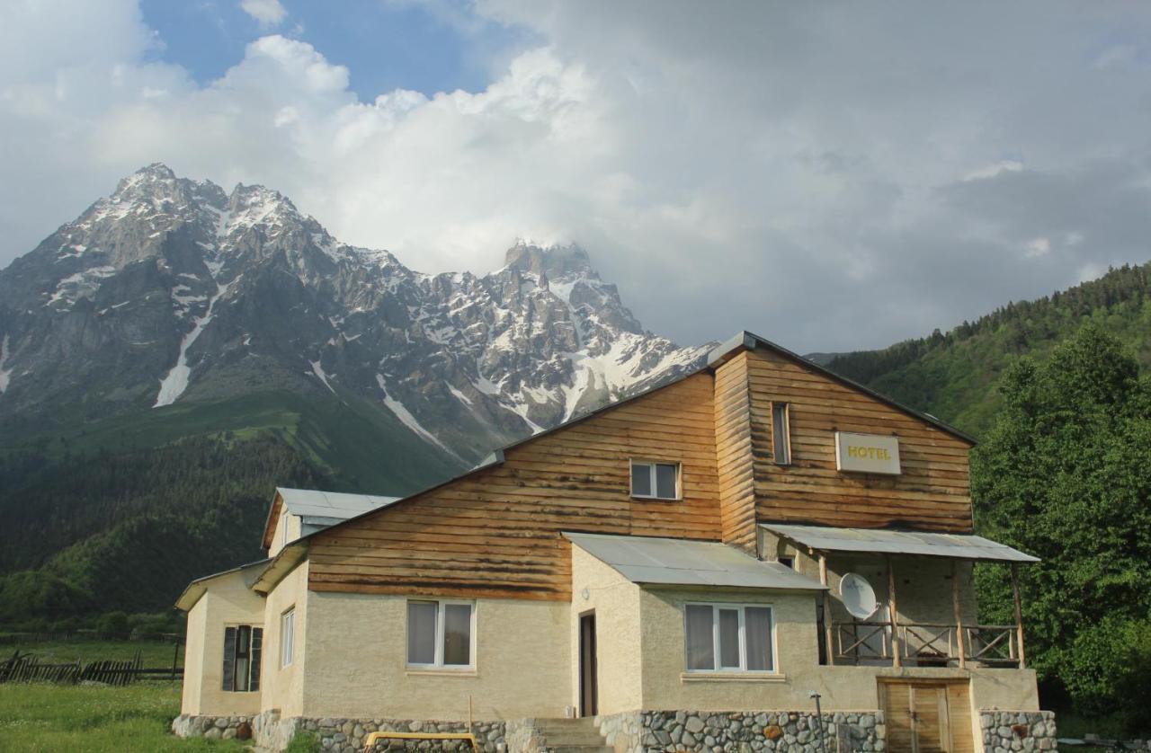 Guesthouse Daeli Mazeri Buitenkant foto