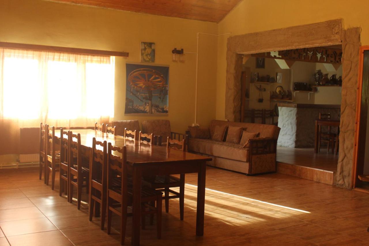 Guesthouse Daeli Mazeri Buitenkant foto