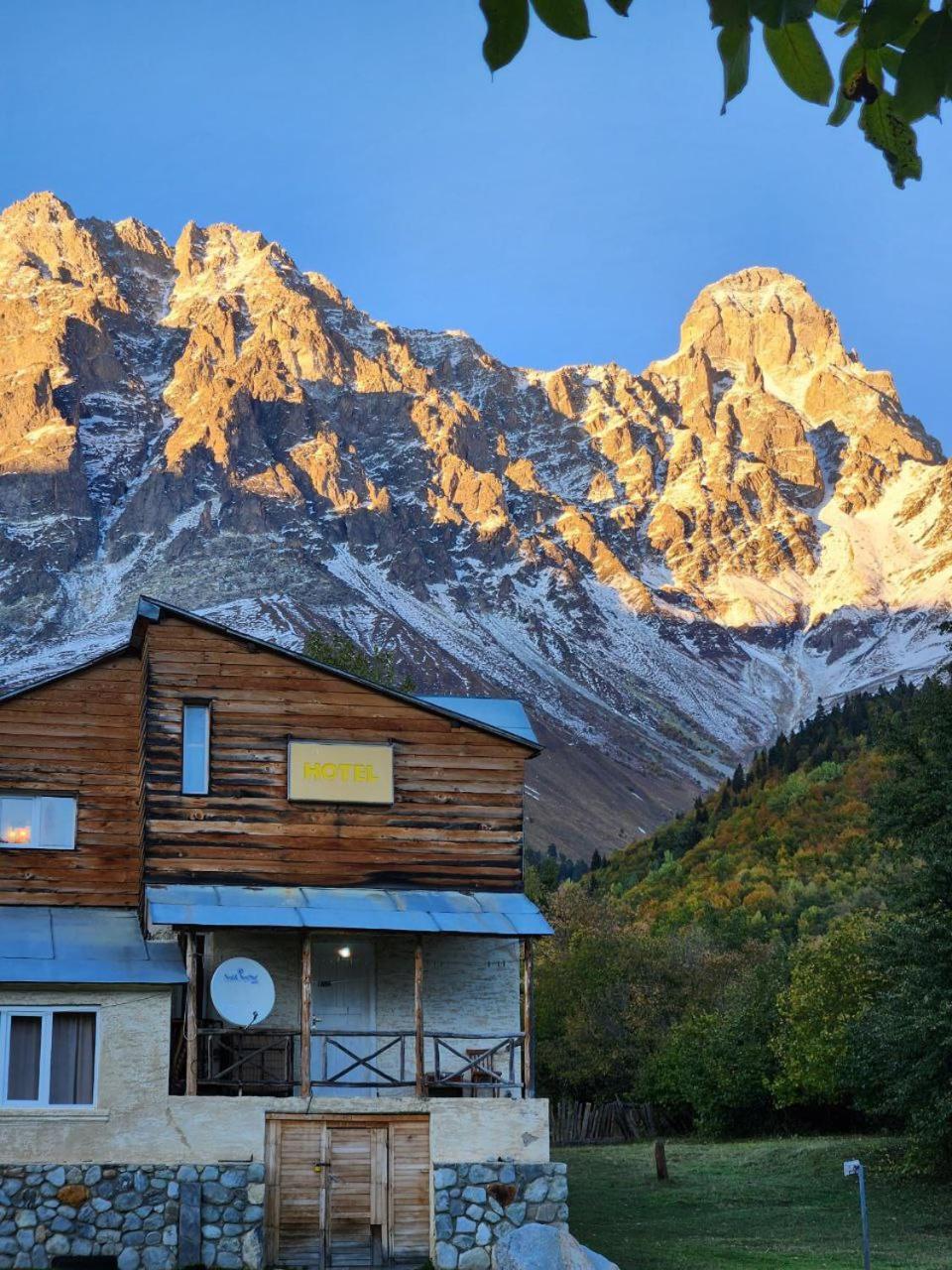 Guesthouse Daeli Mazeri Buitenkant foto